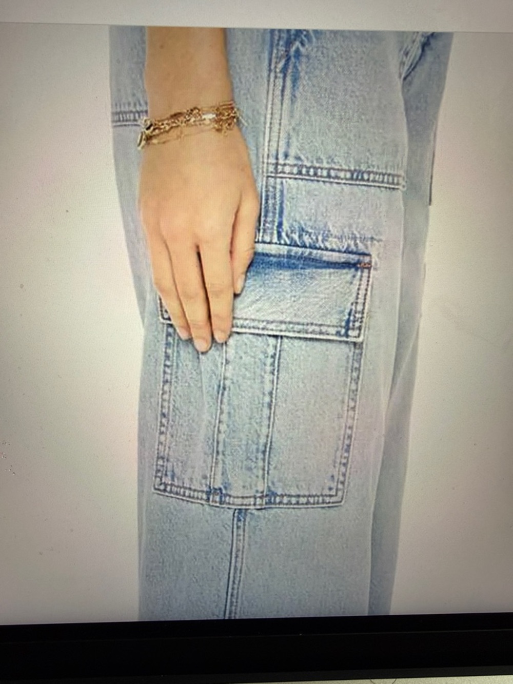 MOTHER Light Blue Wide-Leg Cargo Jeans - Picture 3 of 7